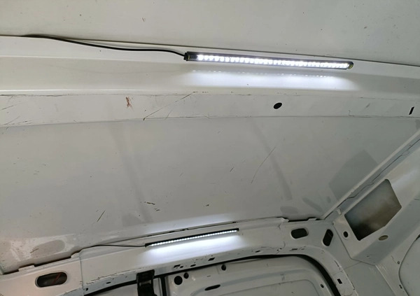 Peugeot Partner cena 40900 przebieg: 166500, rok produkcji 2017 z Tychy małe 46